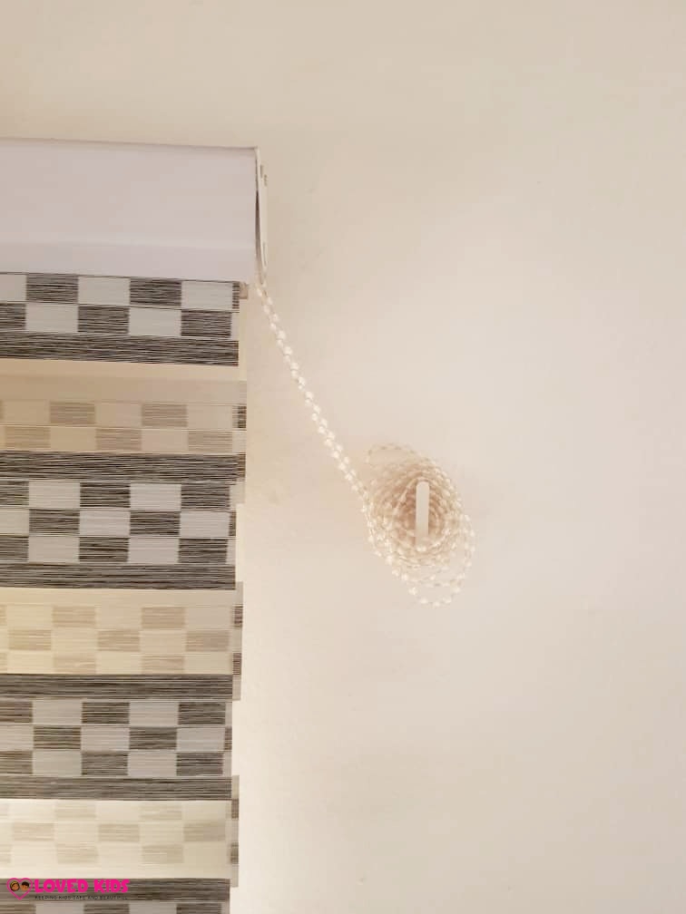 Safety window blind cord/ curtain string holder (2 Pieces) - Image 3