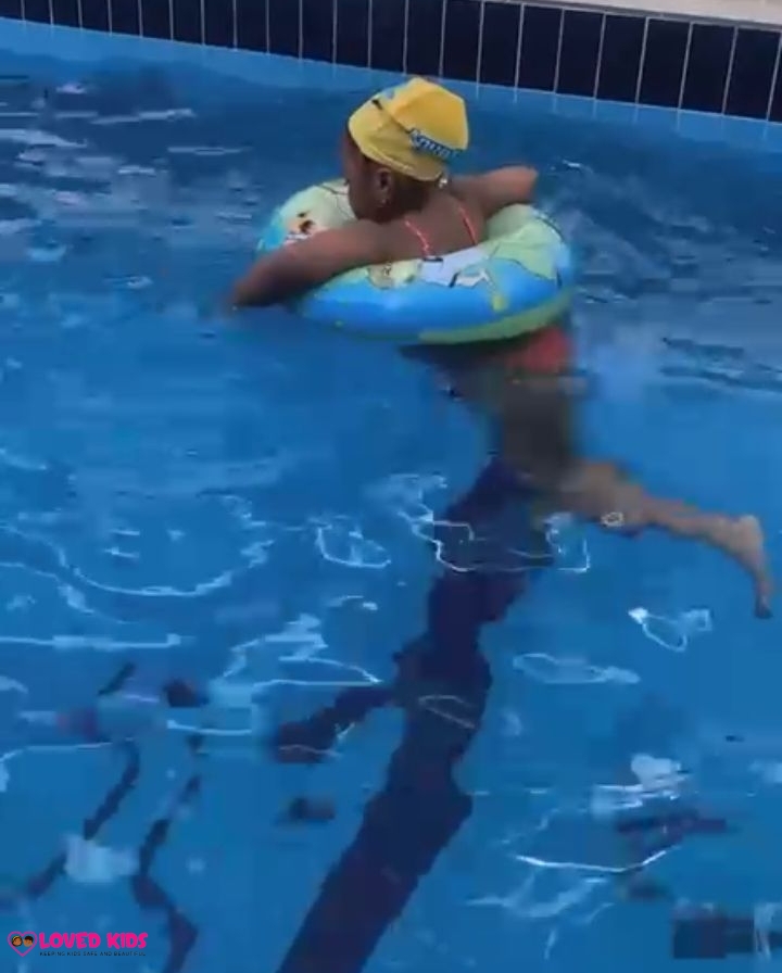 Swim Floater/Floaties/Swimming ring